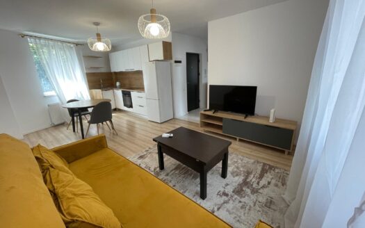 Apartament 2 camere , semicentral