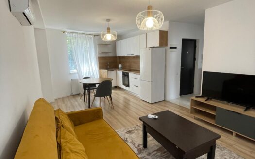 Apartament 2 camere , semicentral